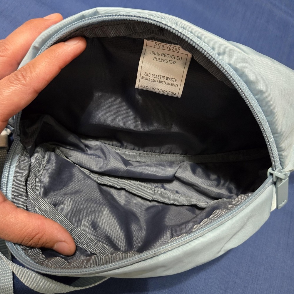 Adidas Waist Bag Unisex OS Light Blue Excellent Trefoil Logo Fanny Pack - Picture 3 of 8